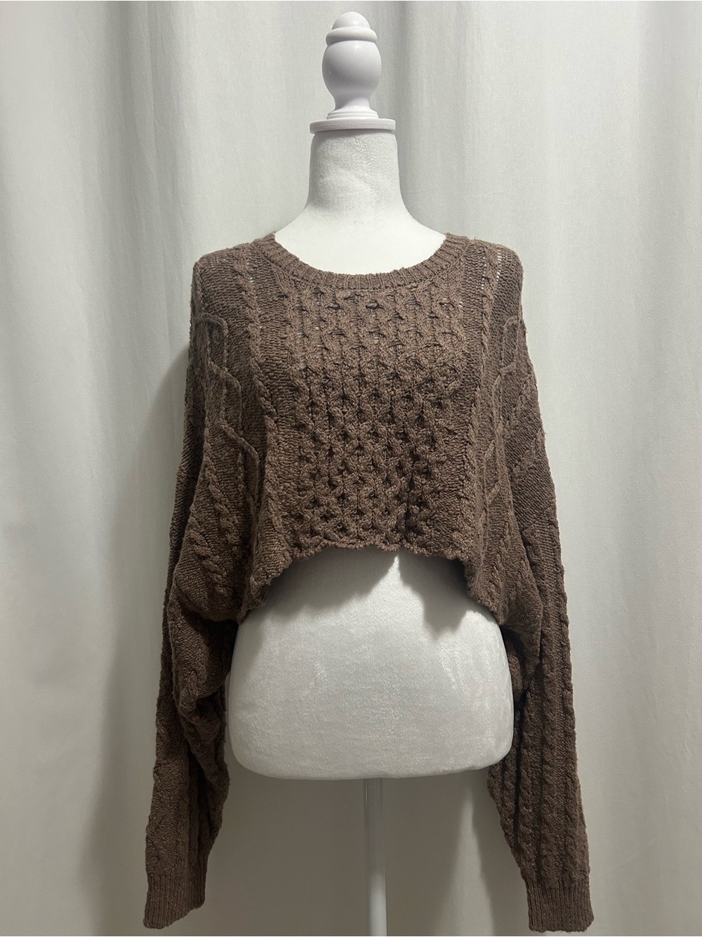 Cropped Cable Knit Sweater in Brown